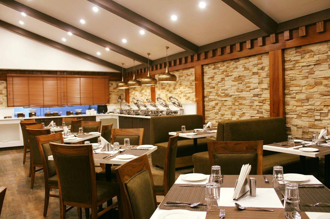 The Denzong Shangrila Gangtok Dış mekan fotoğraf